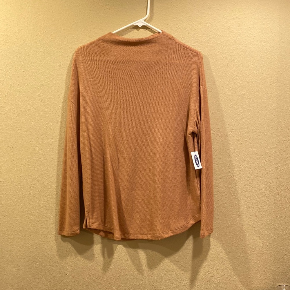 Old navy sweater